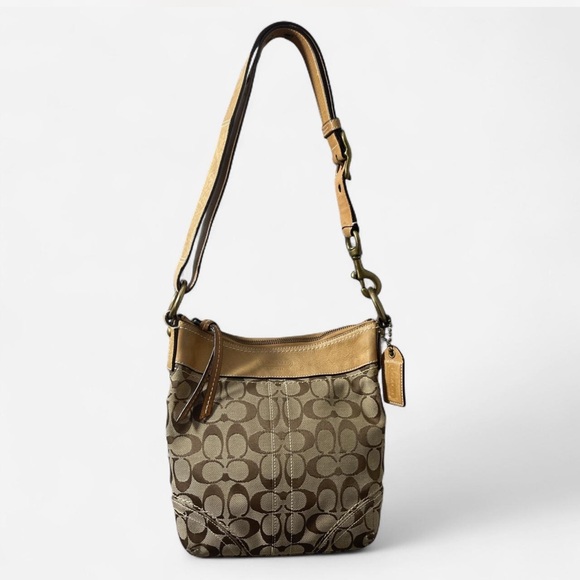 Coach Handbags - Y2K Coach shoulder bag